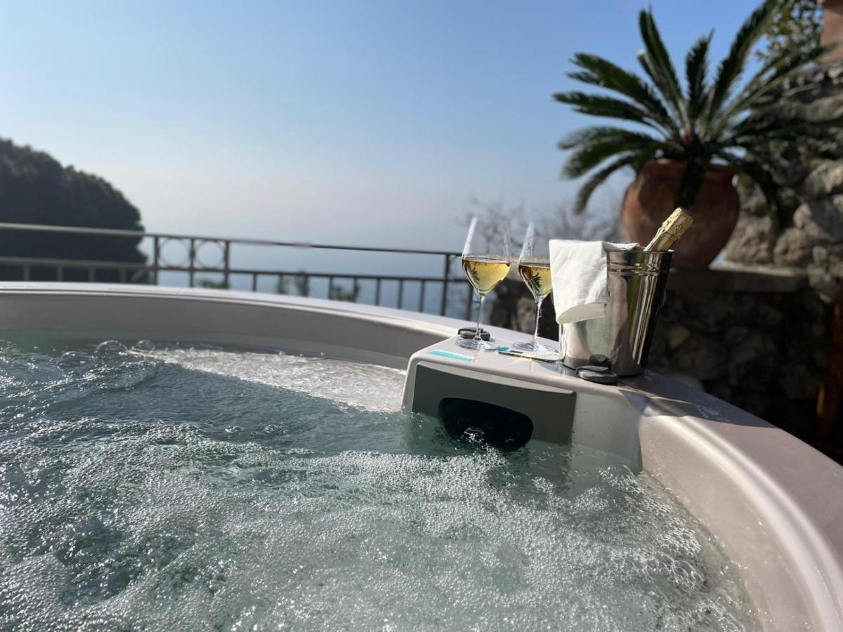 Villa De Rosa Positano Exteriör bild