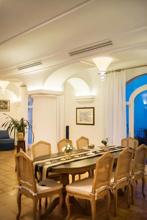 Villa De Rosa Positano Exteriör bild